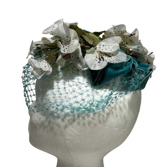Evelyn Varon Exclusive vintage blue mesh velvet & white floral fascinator hat OS - Picture 4 of 7